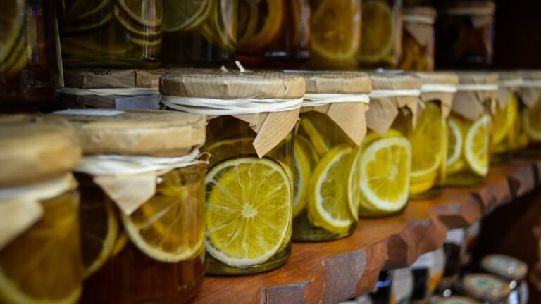 ANALIZA: Dyskonty liderem w promowaniu zdrowej żywności. Najczęściej promują art. eko i vege