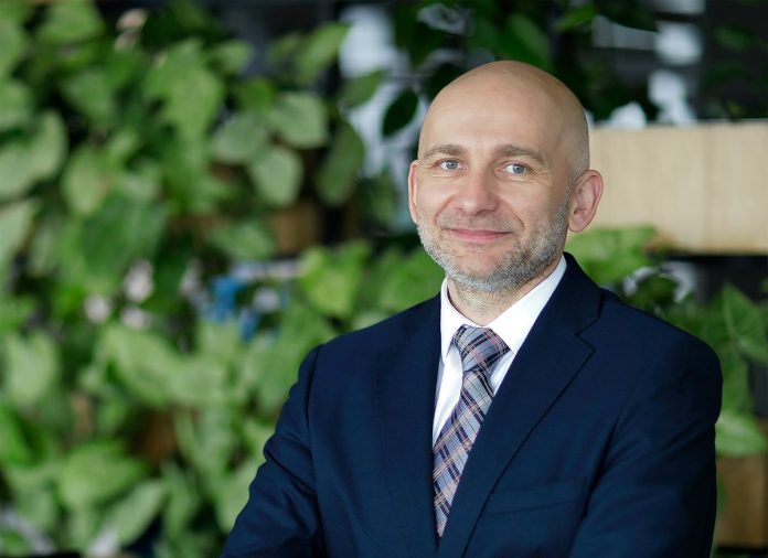 Michał Witkowski Colliers