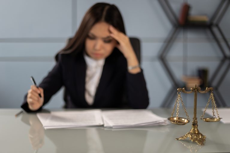 Pro bono, czyli gdzie znajdziemy bezpłatną pomoc?