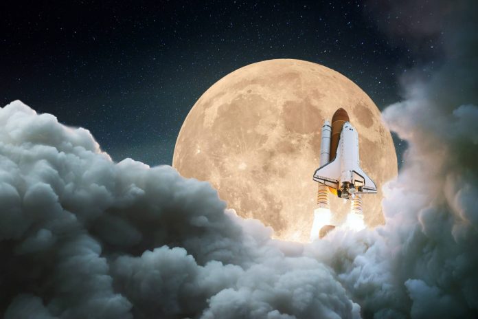 Lot na Księżyc