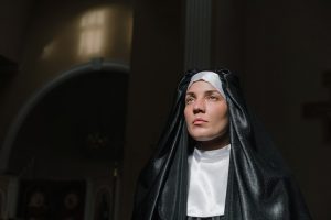 wstąpić do zakonu